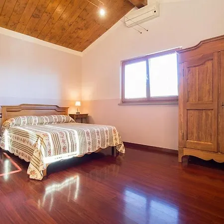 Sleeps 2 Pool Wifi Villa *