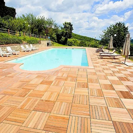 Sleeps 2 Pool Wifi *